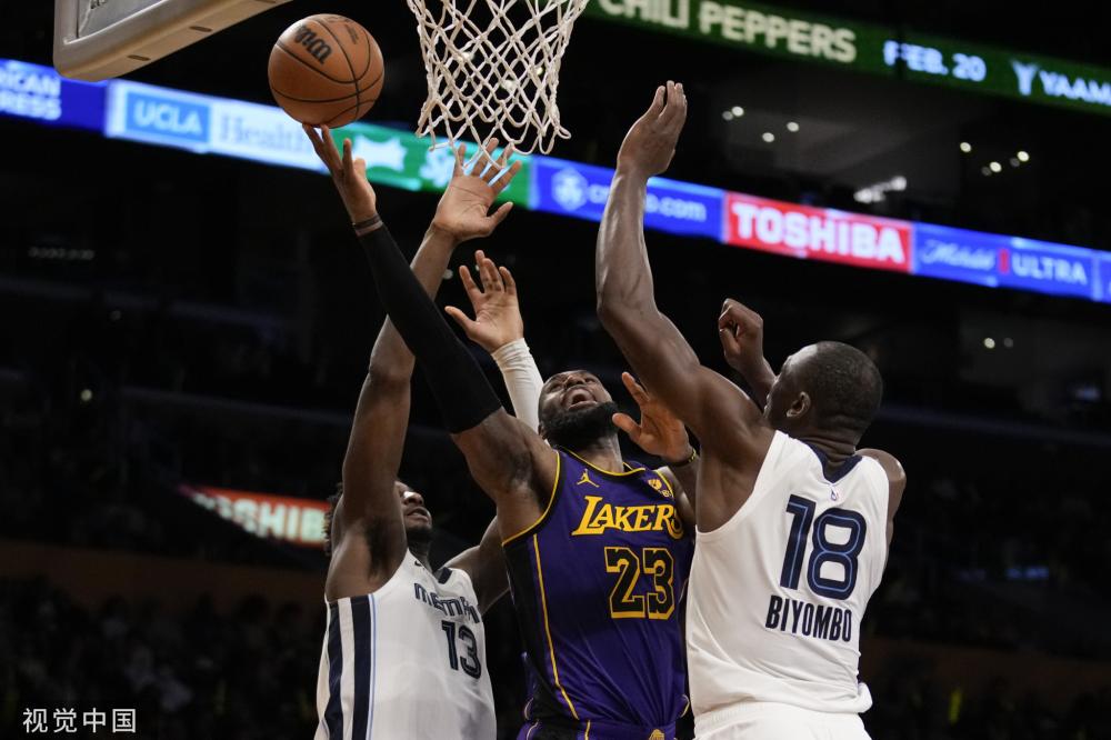 在这场焦点 在这场焦点