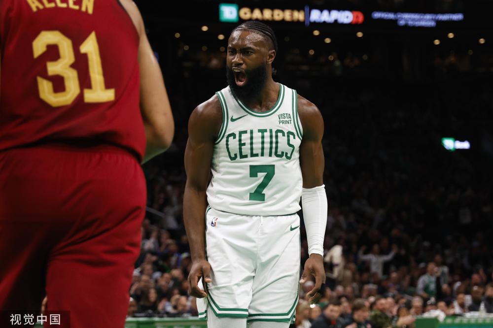 然引发了篮 然引发了篮